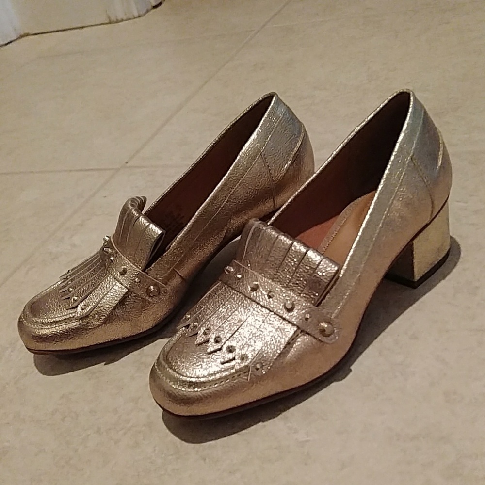 Franco Sarto Lauryn Gold high heel loafer